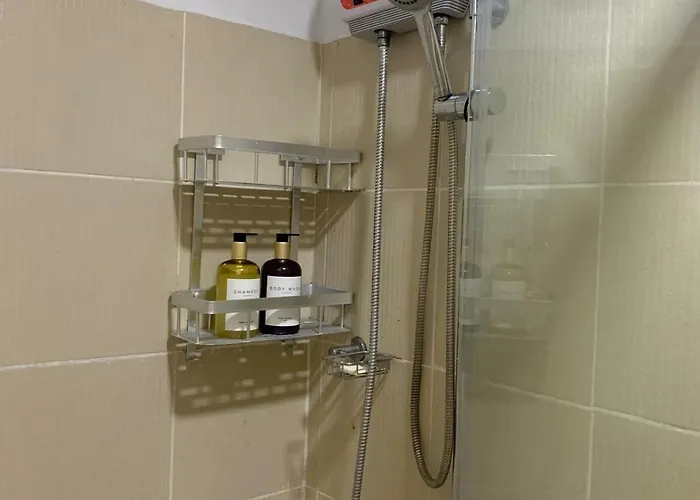 Cozy 1 Bedroom 8 Mins Away Sm North Manila
